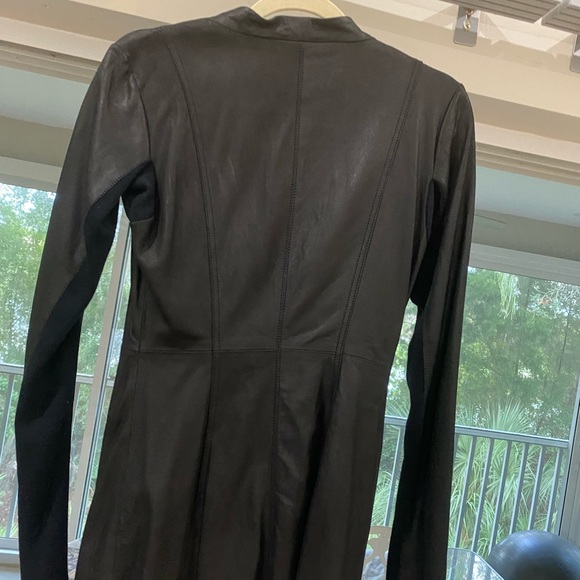 Veda featherweight leather asymmetric zipper jacket - Picture 8 of 12